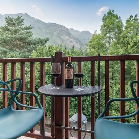 Loira Casa Sanchines, Calido Duplex En * Benasque